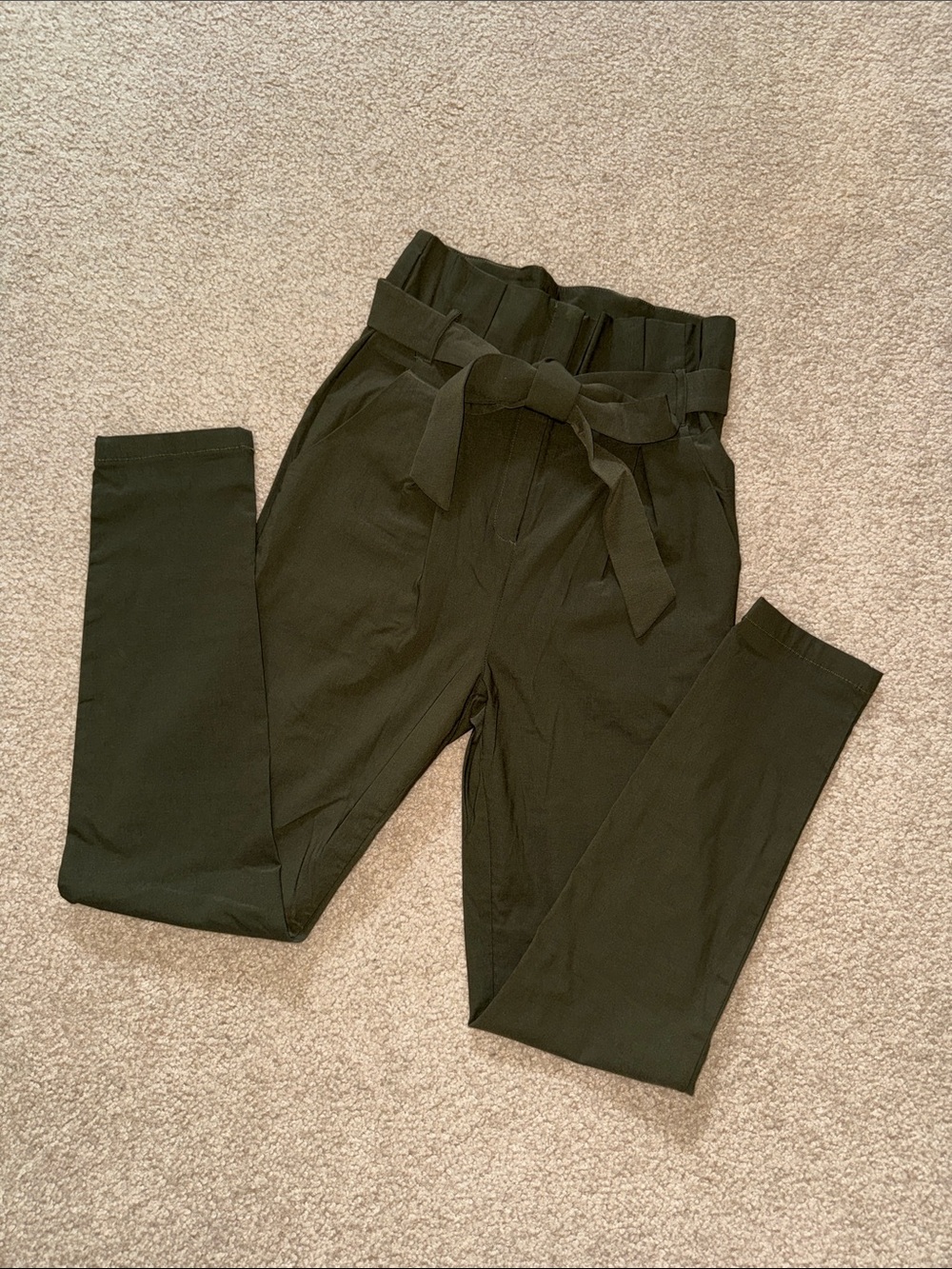 🚨Price Drop🚨 NWOT High-Waist Paperbag Trousers with Tie Belt - Deep Olive Green